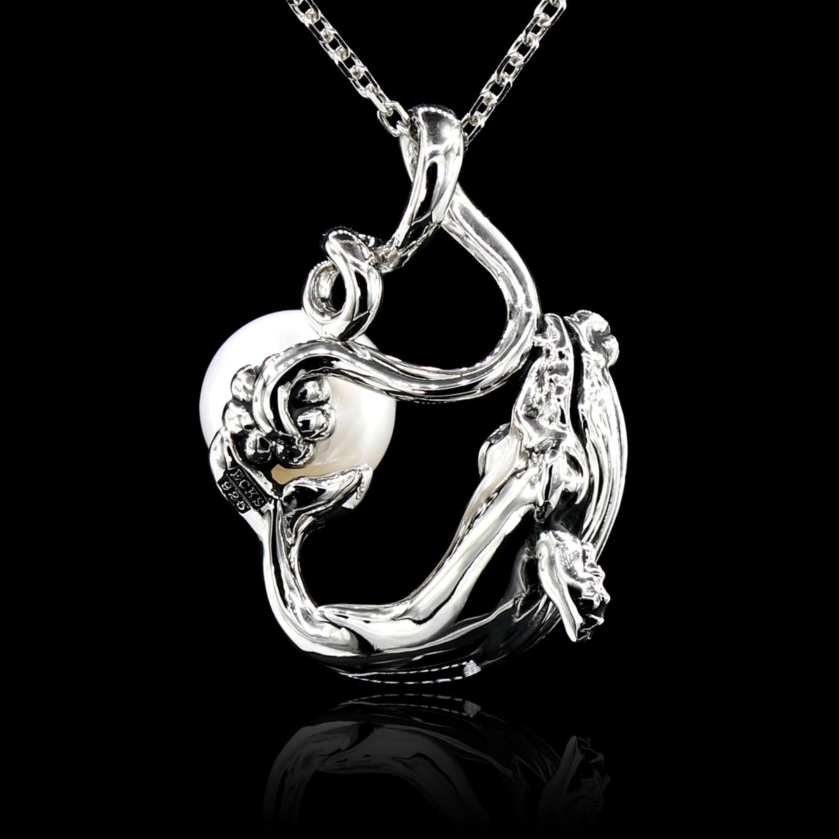 Silver Whale Pearl Pendant – Ecks Jewelry