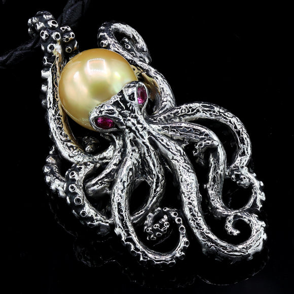 Octopus Golden South Sea Pearl Large