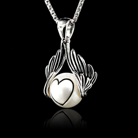 Heart Hand Carve Pearl