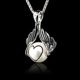 Heart Hand Carve Pearl