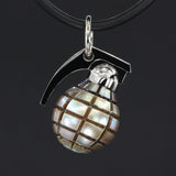 GRENADE HAND CARVE TAHITIAN PEARL LARGE - LIMITED 11690