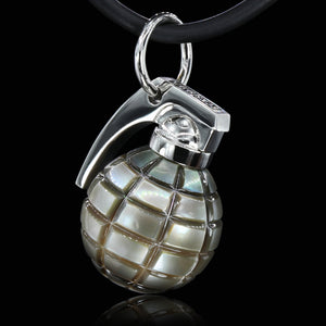 GRENADE HAND CARVE TAHITIAN PEARL LARGE - LIMITED 21692