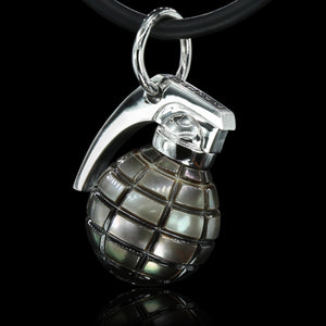 GRENADE HAND CARVE TAHITIAN PEARL LARGE - LIMITED 21690