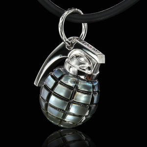 GRENADE HAND CARVE TAHITIAN PEARL LARGE - LIMITED 21694