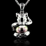 Piggy Black South Sea pearl Pendant