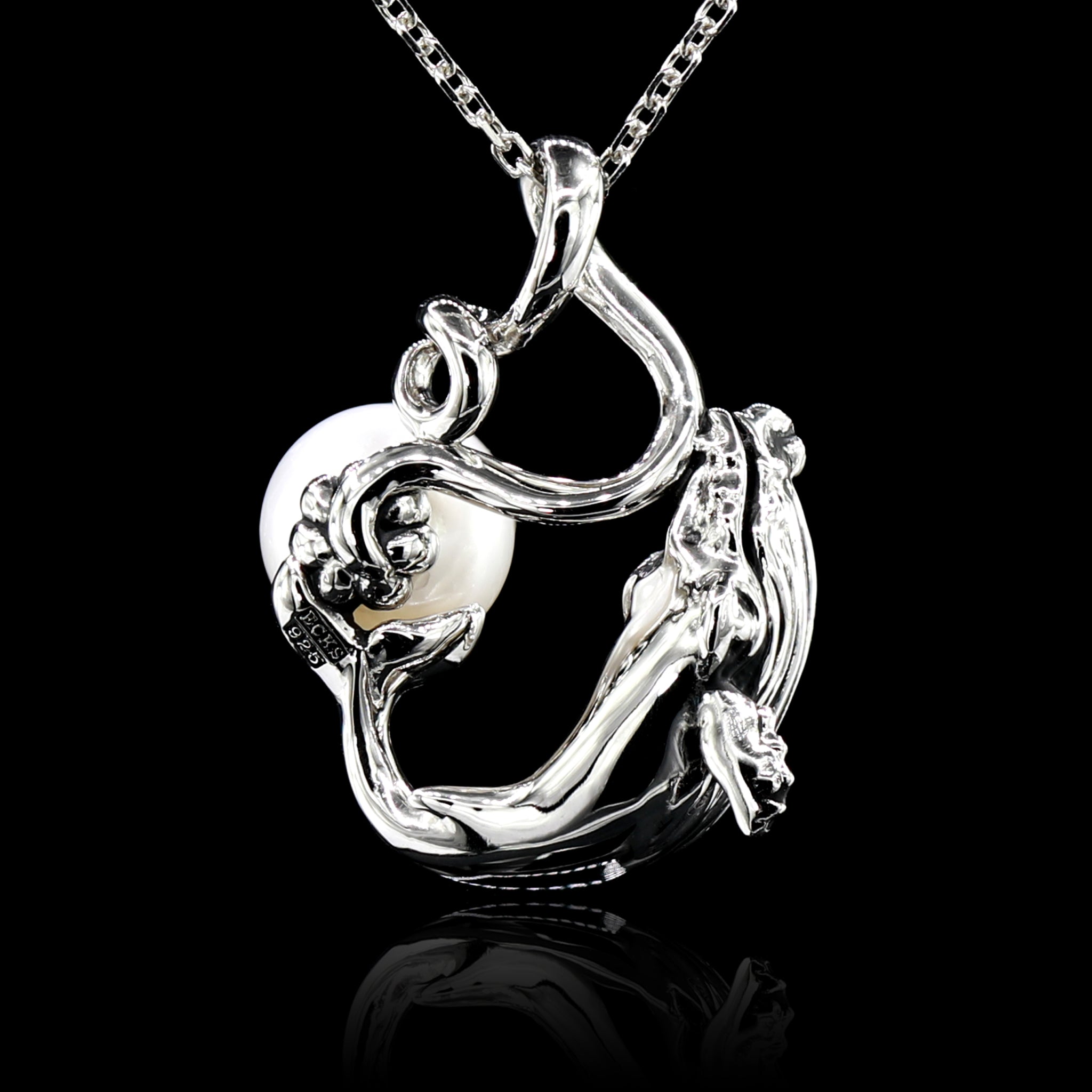 Silver Whale Pearl Pendant – Ecks Jewelry
